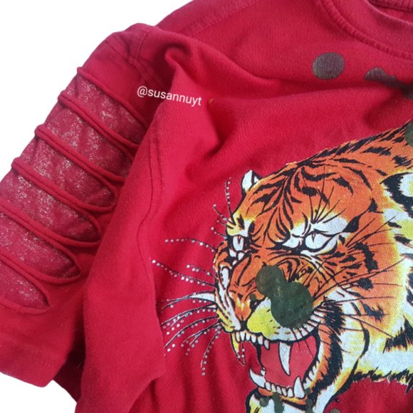 Switch Red Ribbed Rhinestone Short Sleeve Orange Circus Tiger Animalcore Top♥️ - Picture 9 of 9